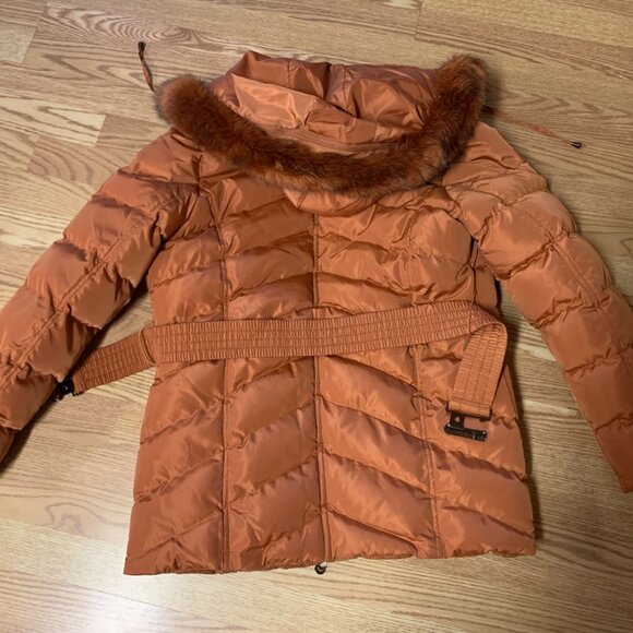 Like New Marie Claire Adult Size S-M Winter Coat - Picture 3 of 3